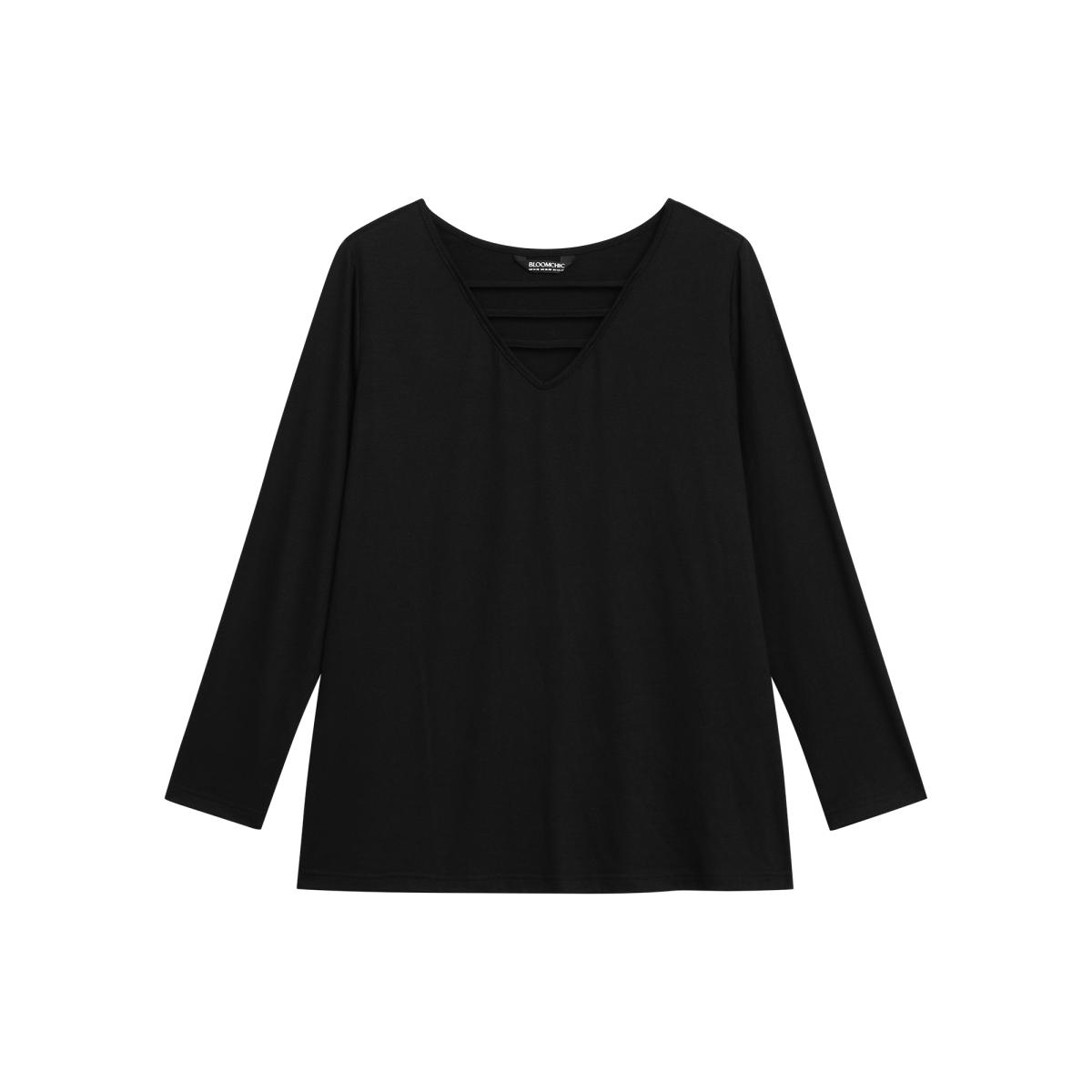 Plus Size Plain Lace Patchwork Crisscross T-shirt Black Women Casual Patchwork U-neck Everyday T-shirts BloomChic 18-20/2X Product Image