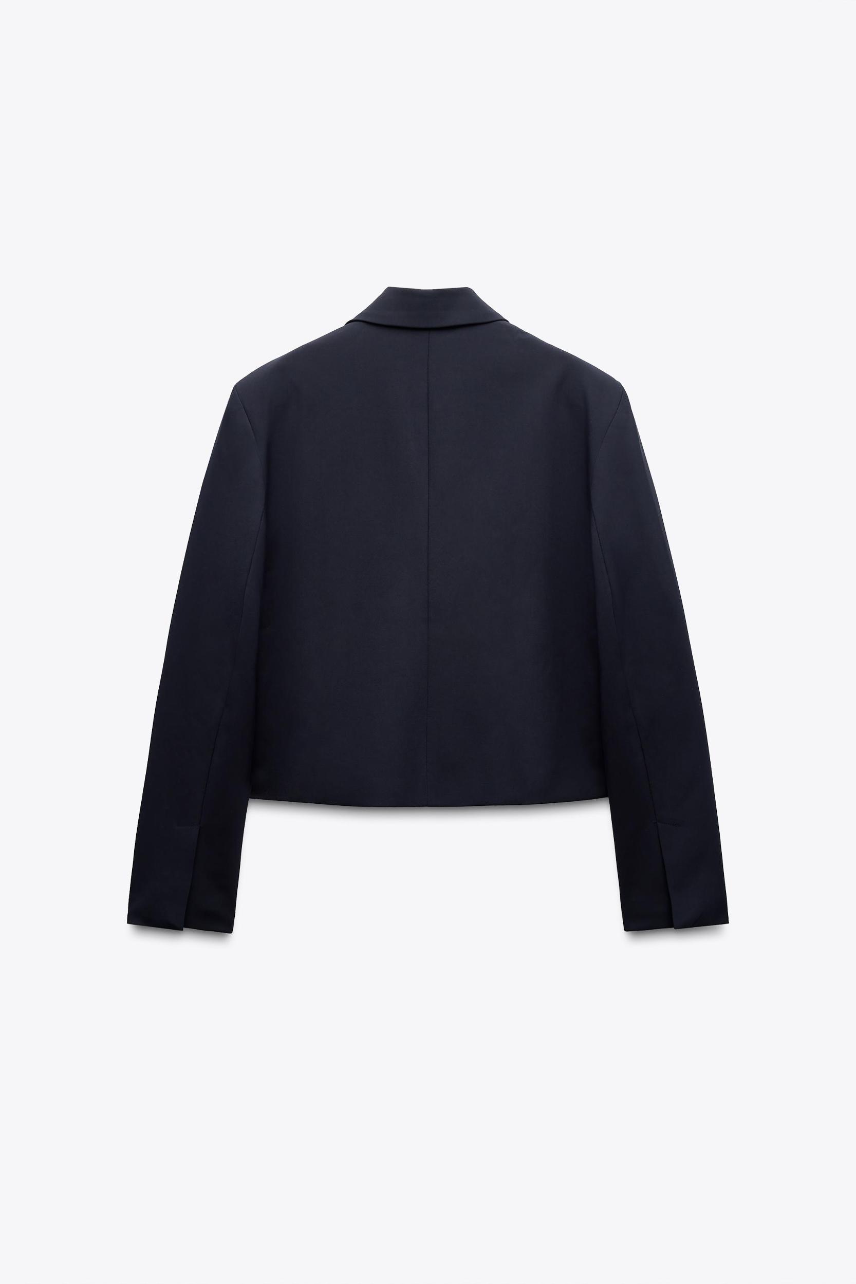 PLEATED CROPPED JACKET Product Image