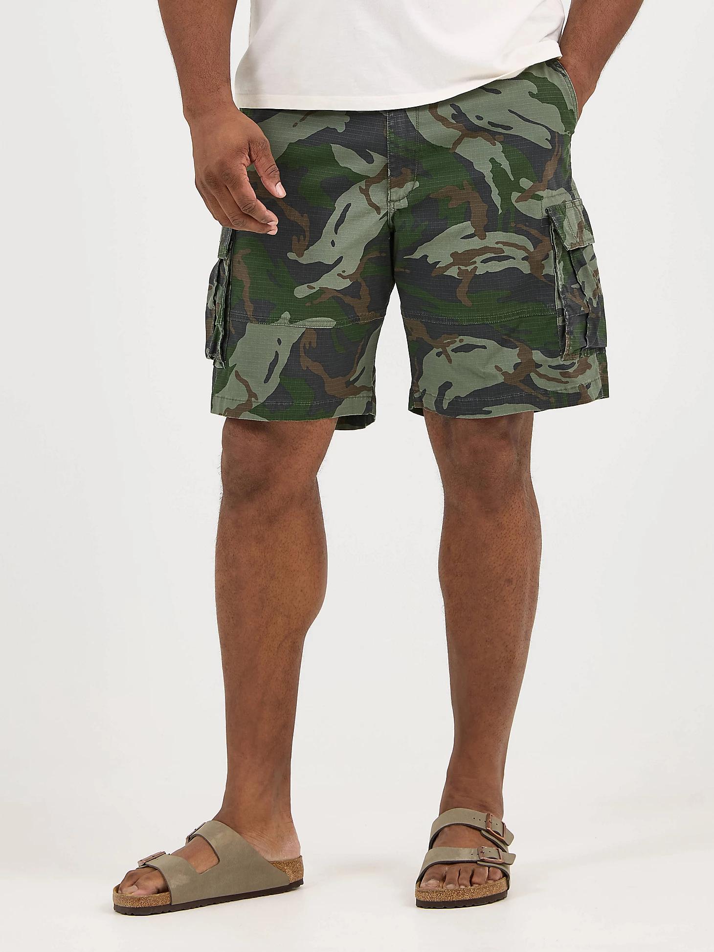 Men's Extreme Motion Carolina Ripstop Cargo Short (Big & Tall) | Men's Shorts | Lee® Product Image