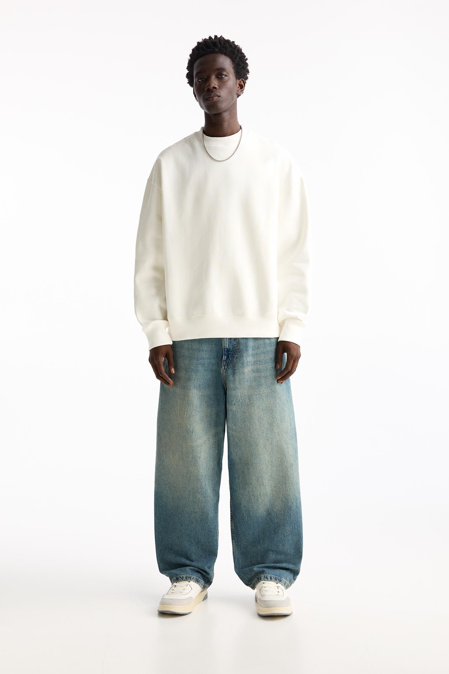 Basic crew neck sweatshirt Product Image