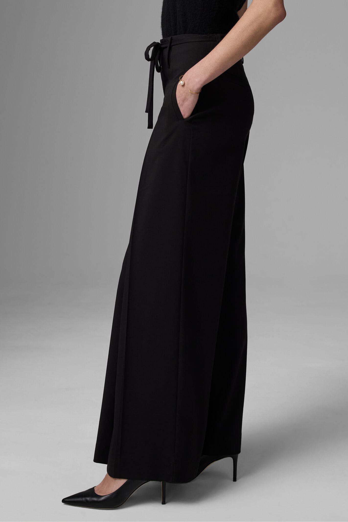 Milan Apron Pant - Caviar Product Image