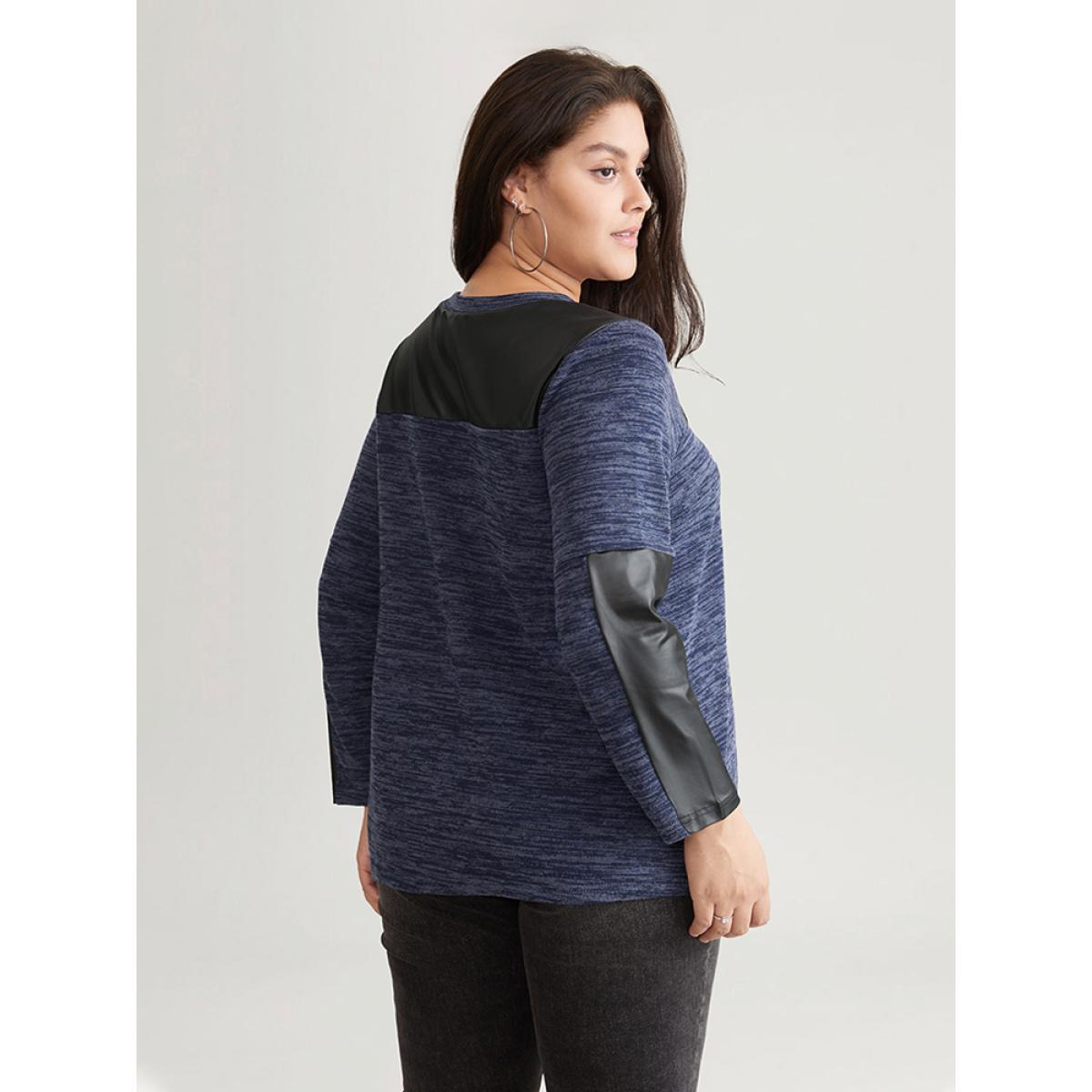 Plus Size Patchwork Heather Contrast Patched Pocket T-shirt Indigo Women Casual Contrast Plain Round Neck Dailywear T-shirts BloomChic 26/4X Product Image