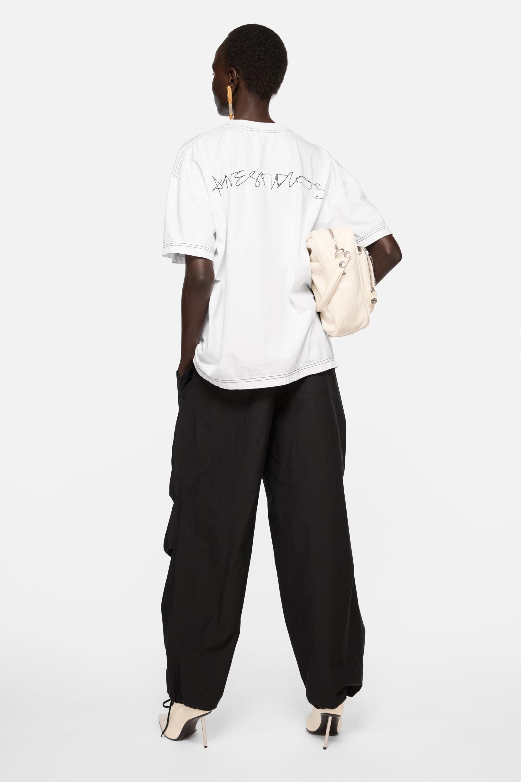 Logo t-shirt Product Image