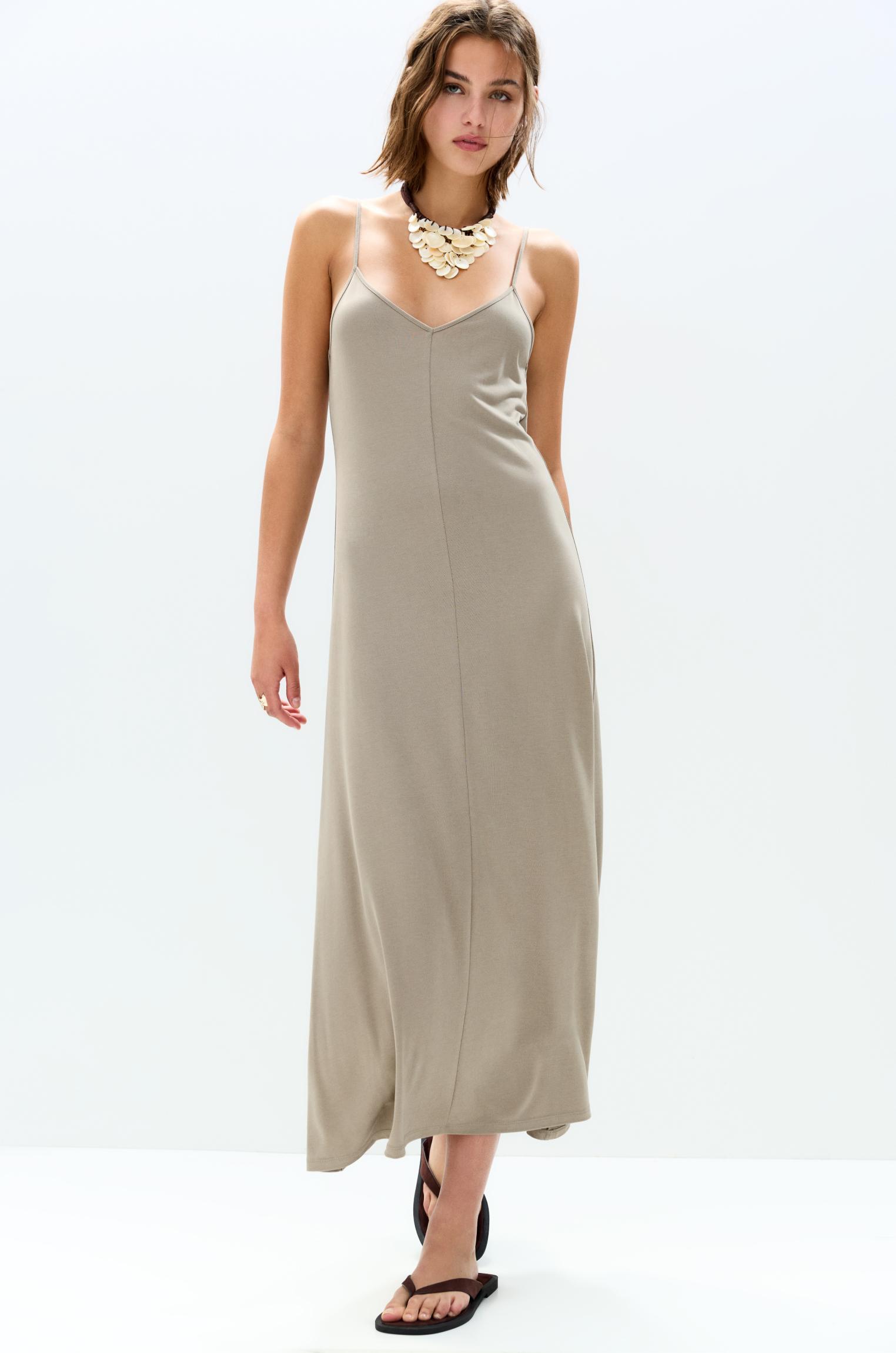 Flowing strappy midi dress Product Image