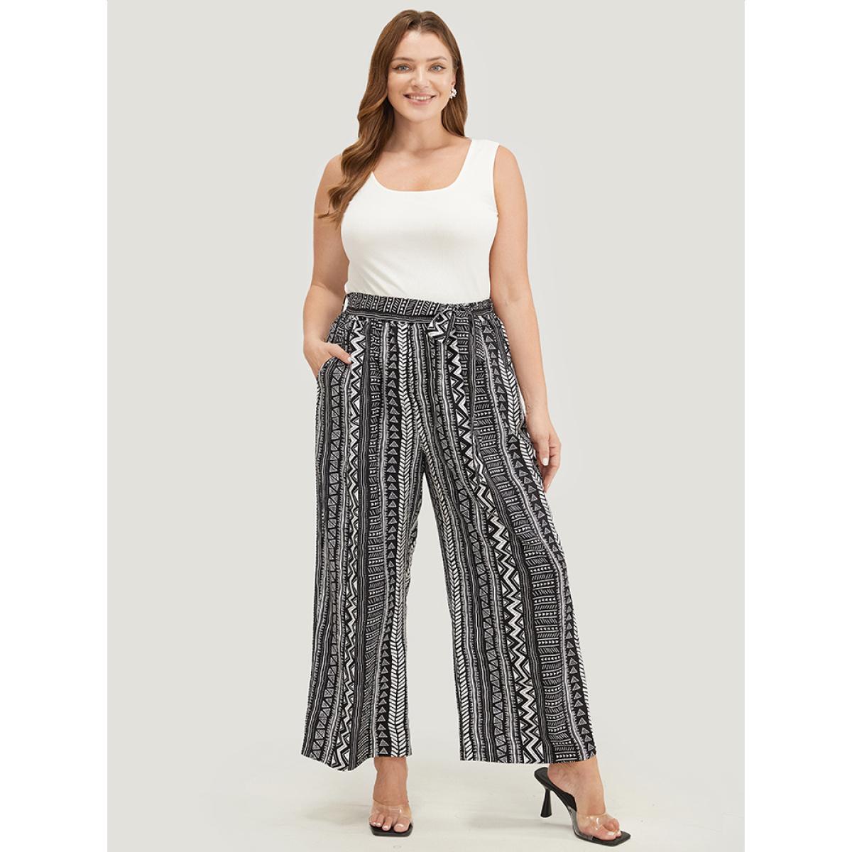 Plus Size Geometric & Striped Print Belt Pocket Pants Women Black Vacation Wide Leg High Rise Dailywear Pants BloomChic 26/4X Product Image