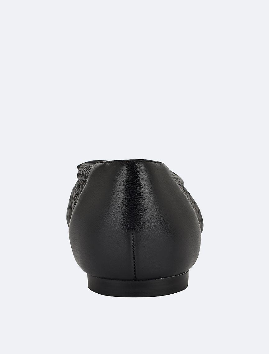 Women's Zatoria Flat Product Image