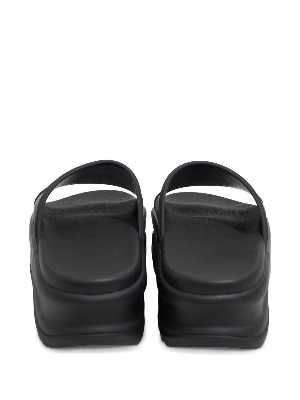 logo-embossed slides Product Image