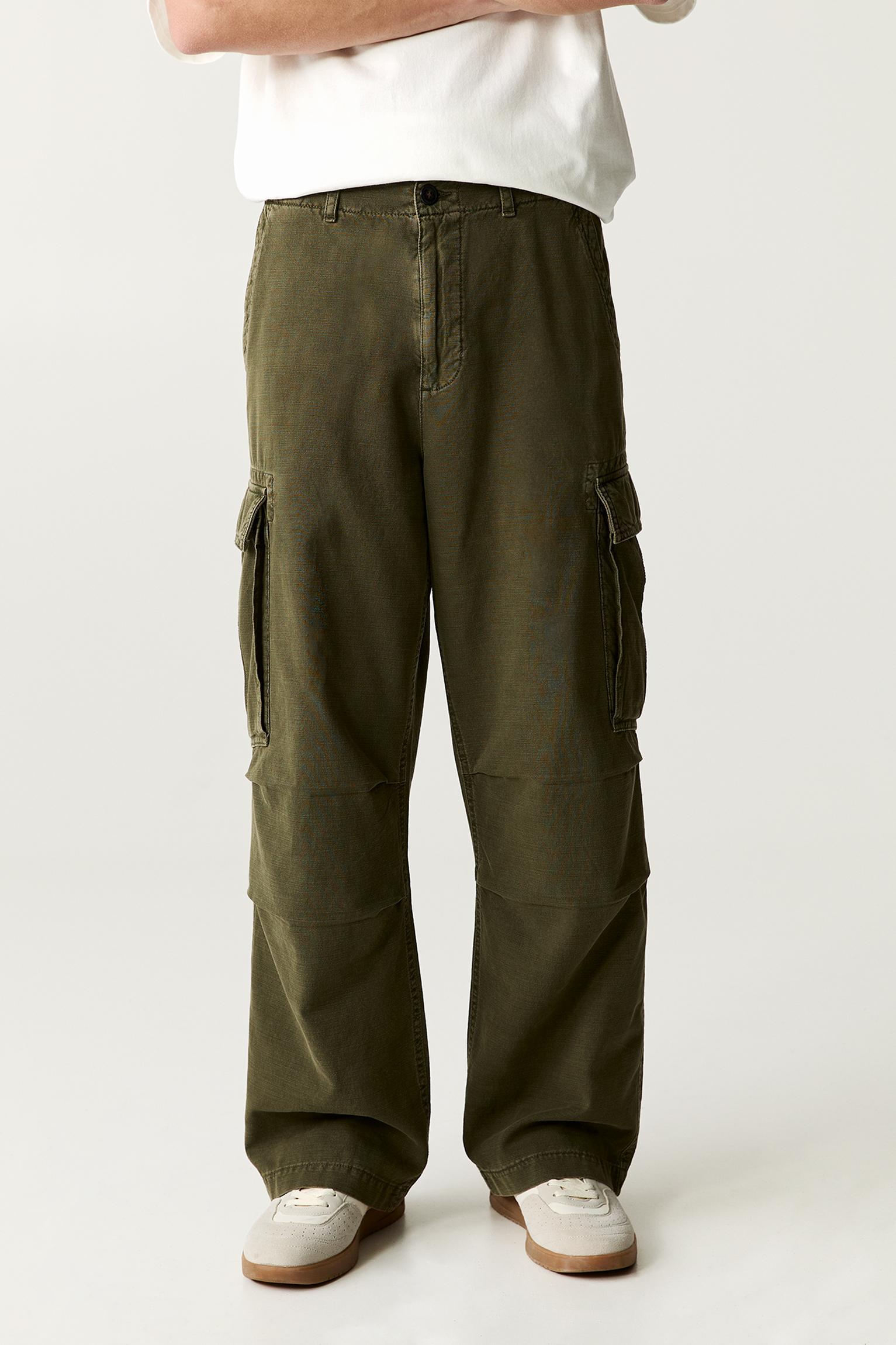 Washed baggy cargo pants Product Image