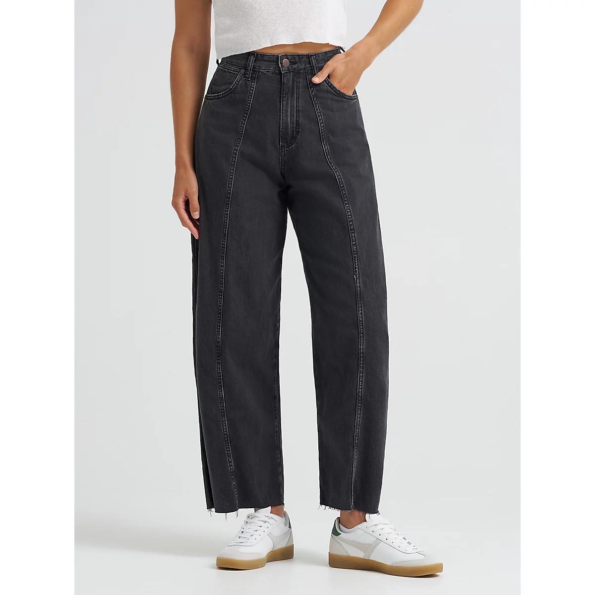 Women's Cowboy Barrel Jean in Rinse Product Image