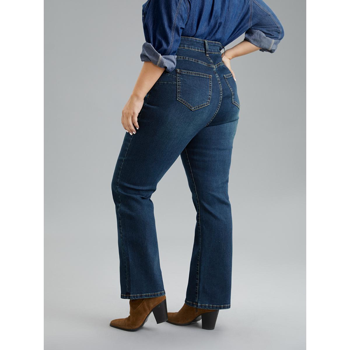 Plus Size Dark Wash Very Stretchy Straight Leg Jeans Women DarkBlue Casual Plain Plain High stretch Pocket Jeans BloomChic 10/M Product Image
