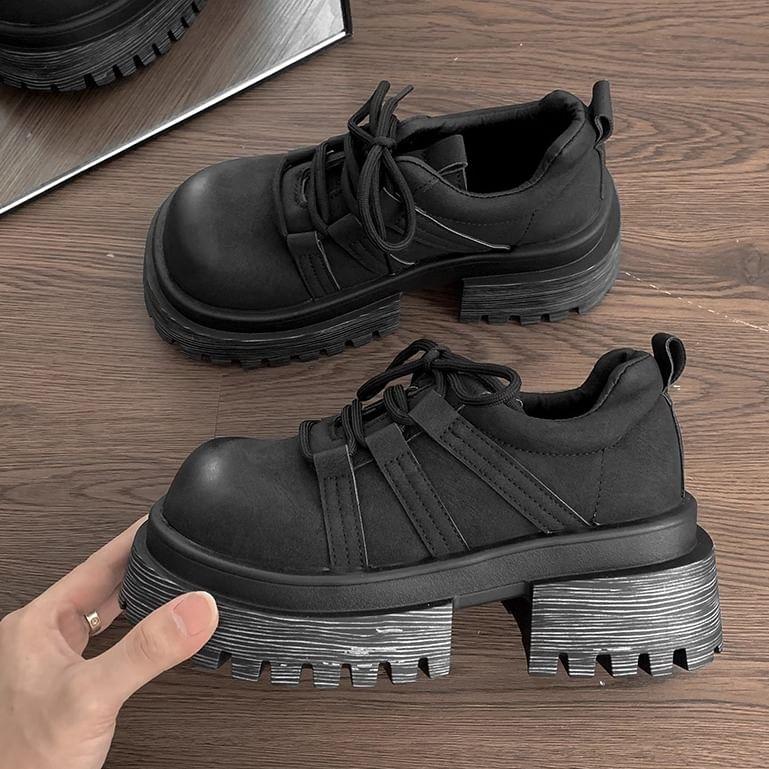 Platform Plain Lace-Up Faux Leather Shoes Product Image