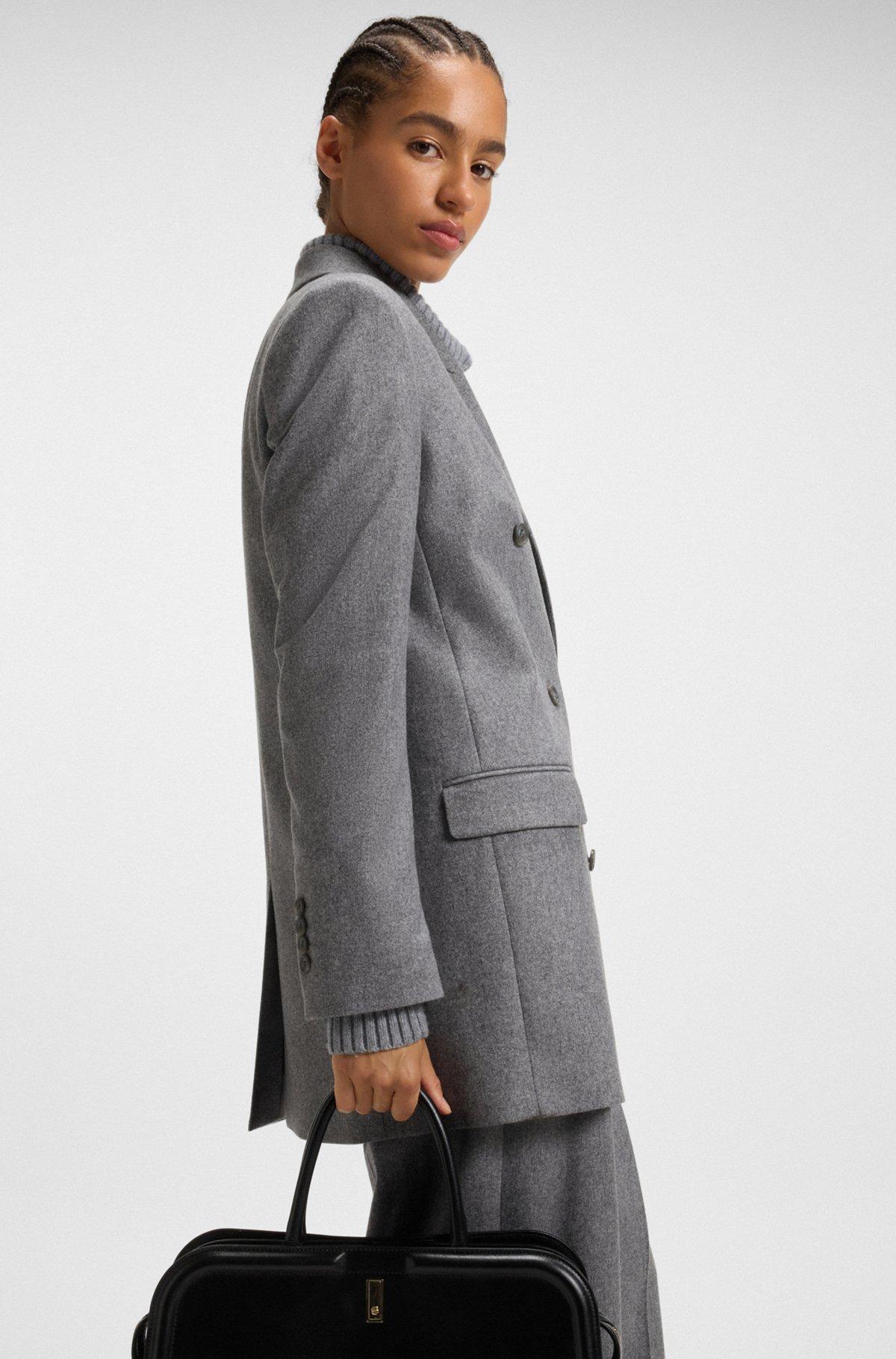 Regular-fit long-length blazer in soft flannel Product Image