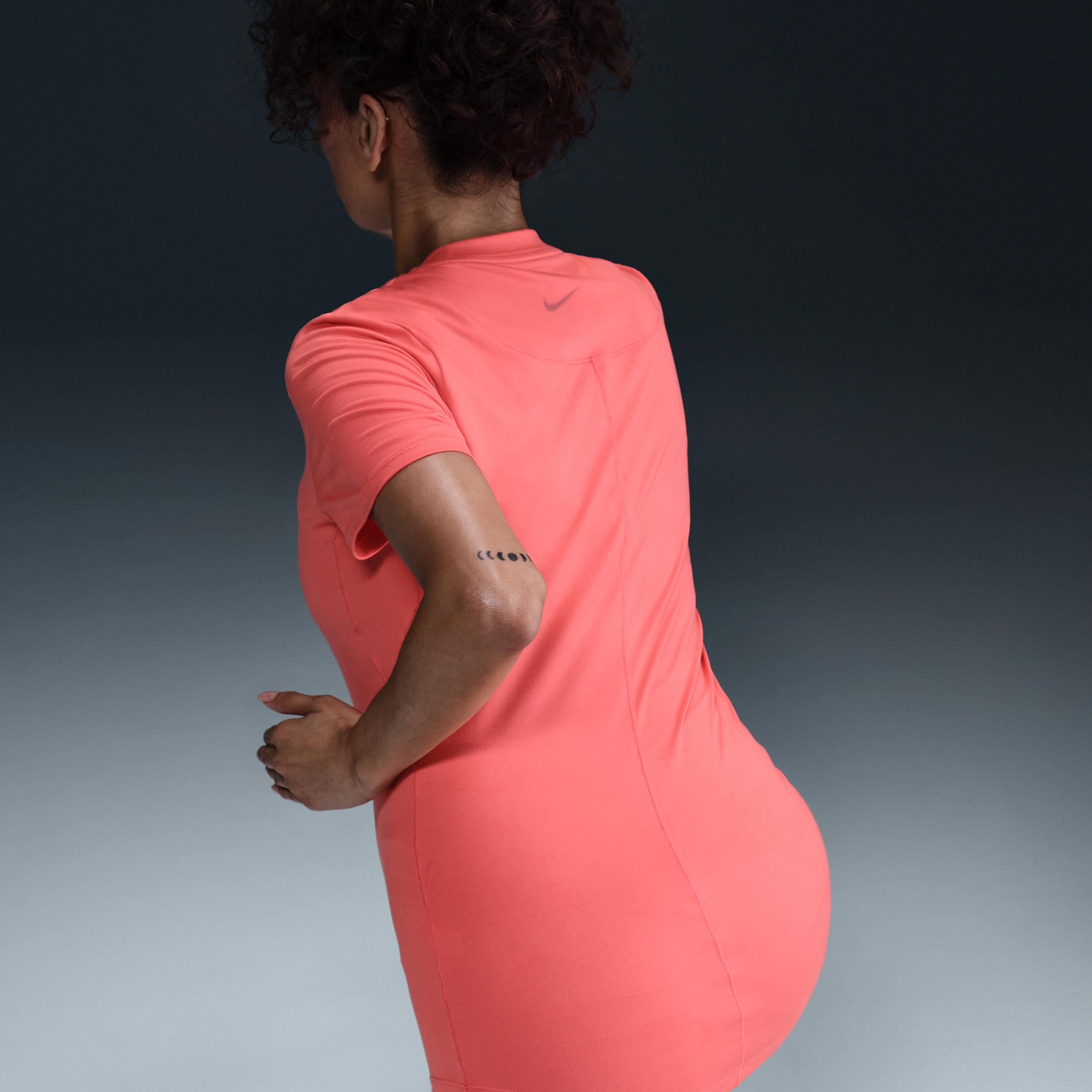 Womens Nike One Dri-FIT Slim-Fit Maternity Short-Sleeve T-Shirt Product Image