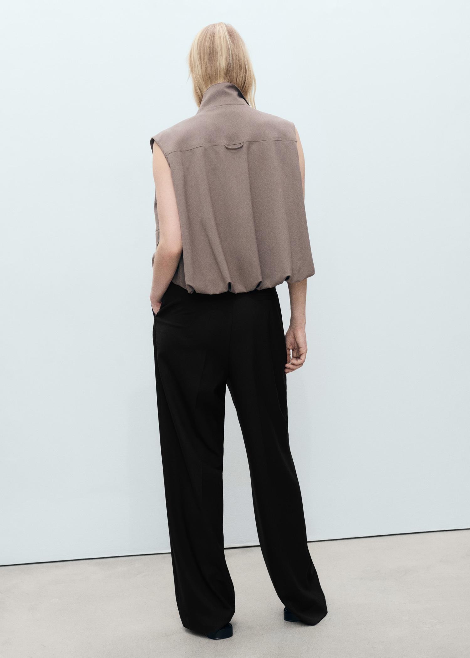 Wide-leg pleated pants - Women | MANGO USA Product Image