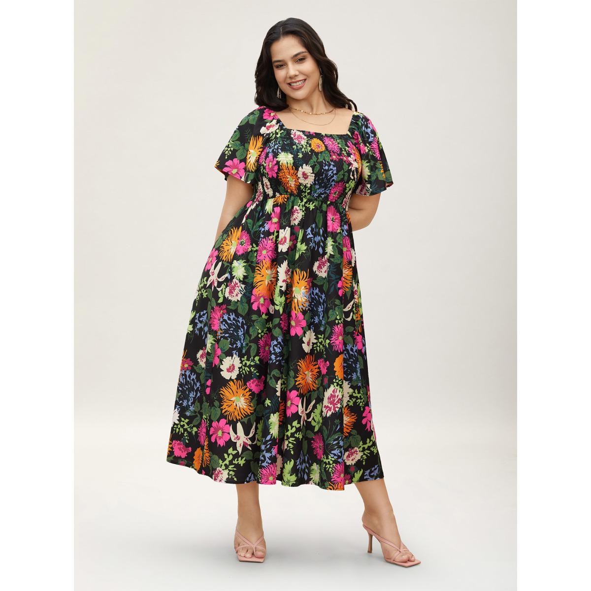 Plus Size Floral Shirred Square Neck Pocket Midi Dress Black Women Romantic Non Square Neck Short sleeve Curvy Midi Dress BloomChic 10/M Product Image