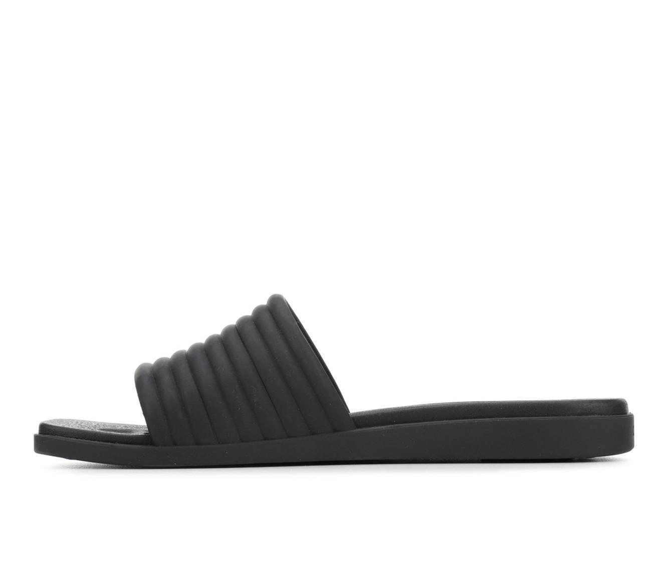 Women's Crocs Miami Slide Product Image