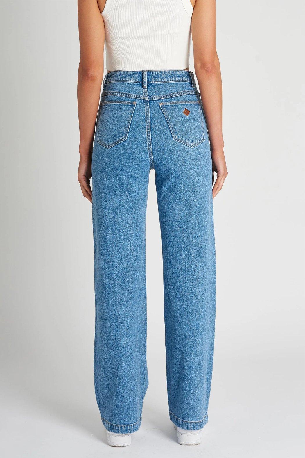 94 High And Wide Product Image