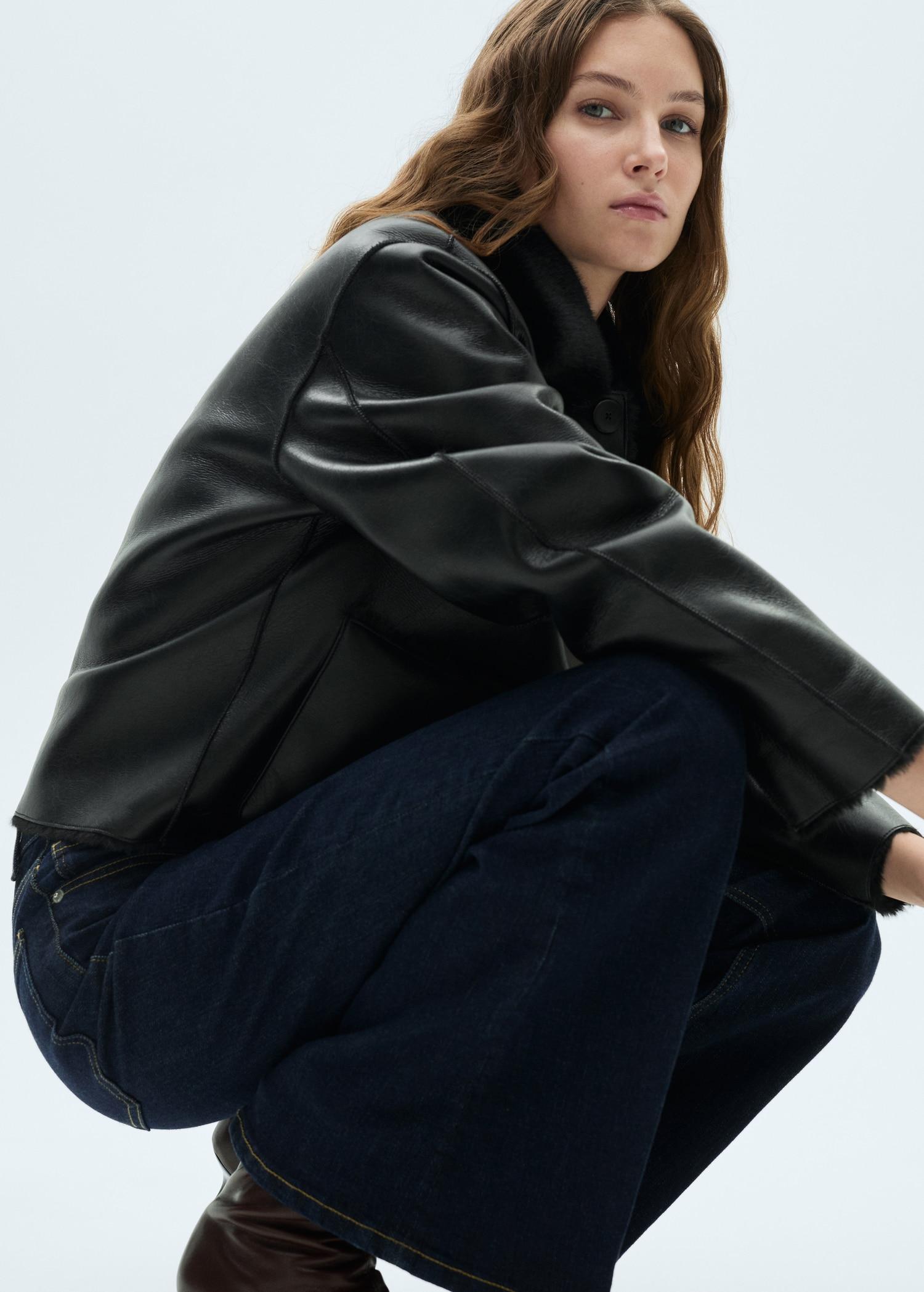 Flare jeans mid rise rinse wash - Women | MANGO USA Product Image