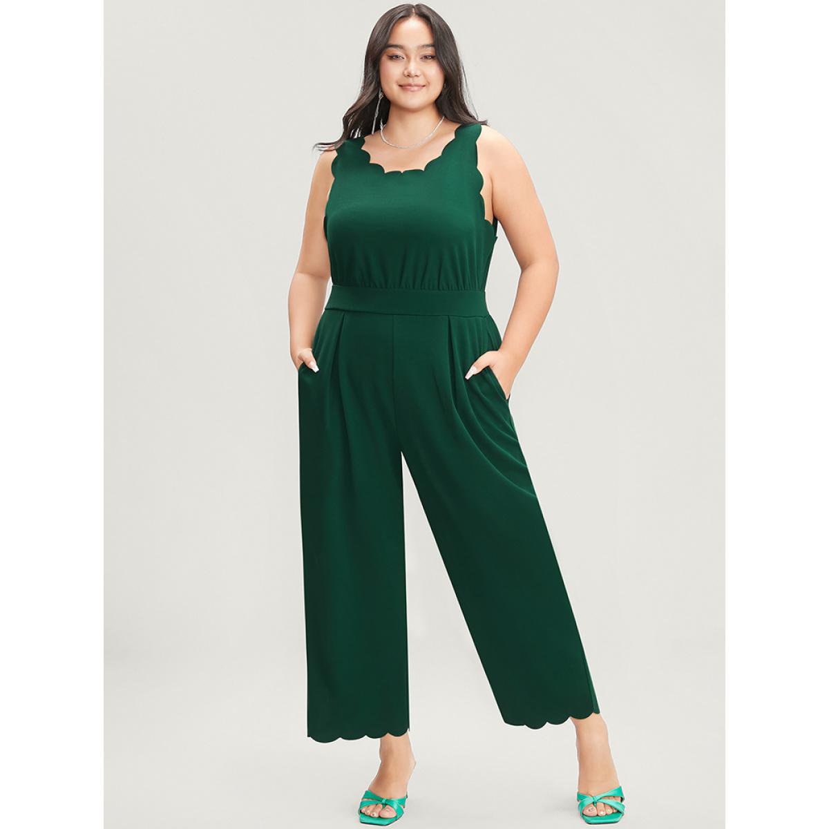 Plus Size Green Solid Sleeveless Pocket Scalloped Trim Jumpsuit Women Glamour Sleeveless Round Neck Party Loose Jumpsuits BloomChic 10/M Product Image
