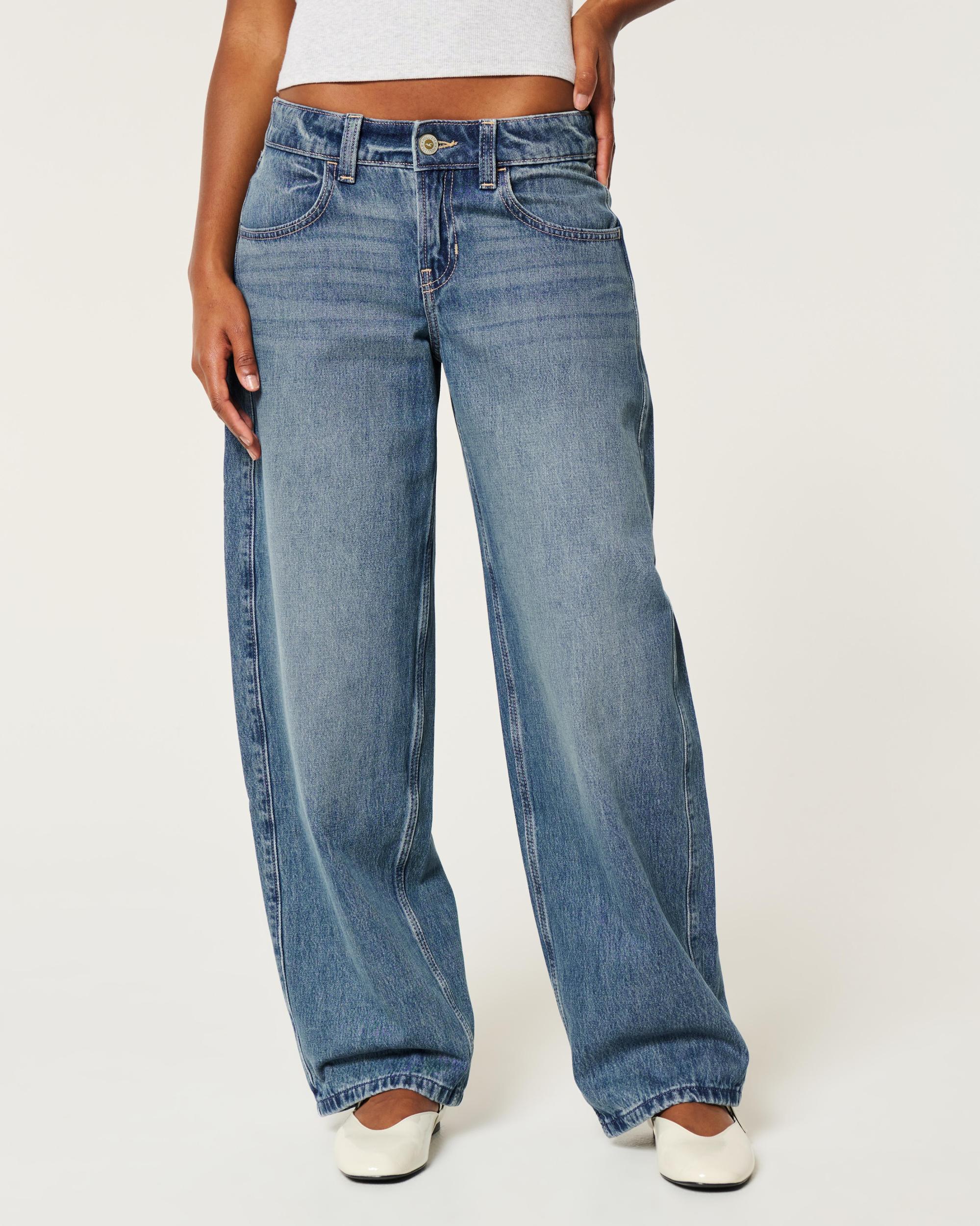 Low-Rise Medium Wash Tapered Baggy Jeans Product Image