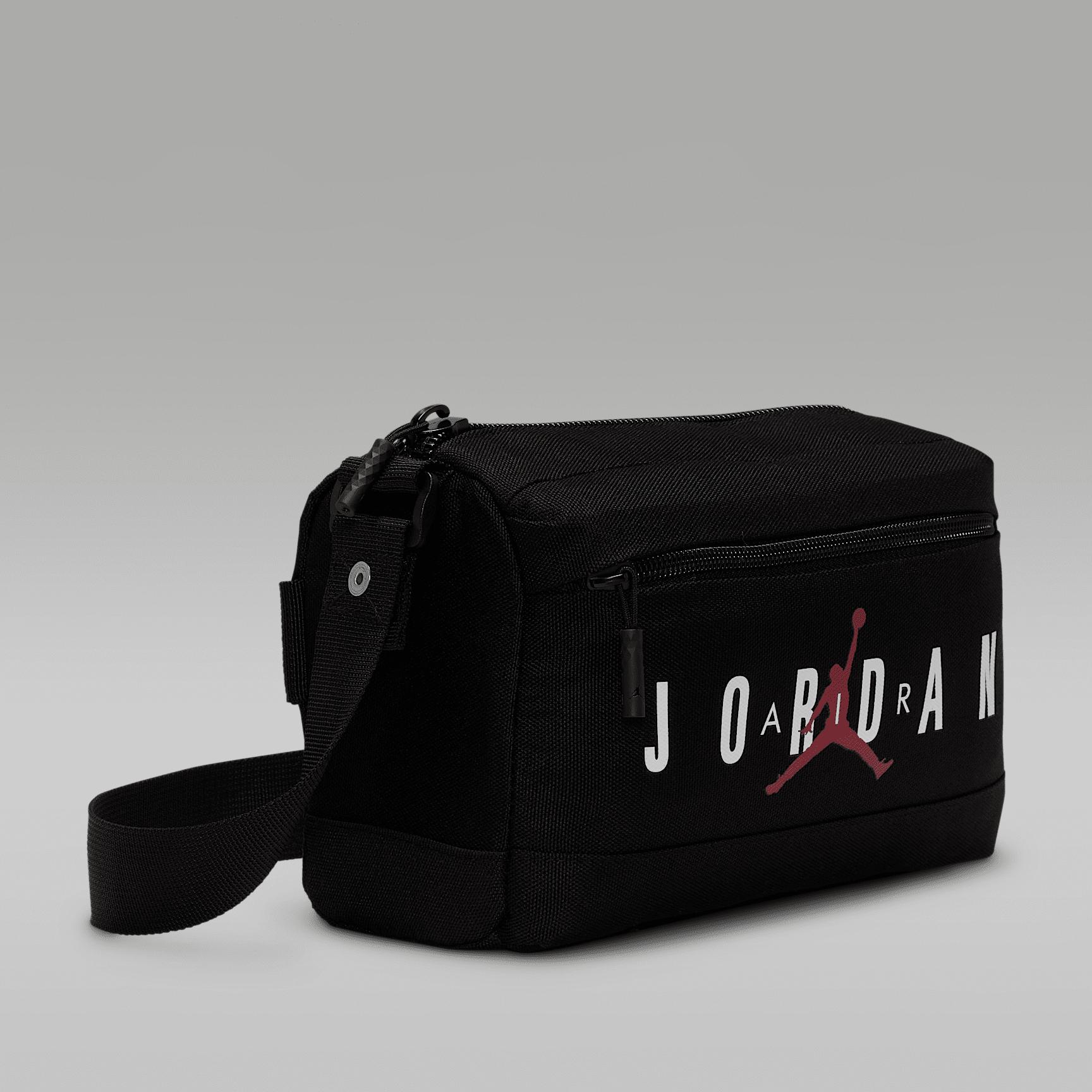 Mens Jordan Crossbody Bag (3.3L) | SM9031-023 Product Image