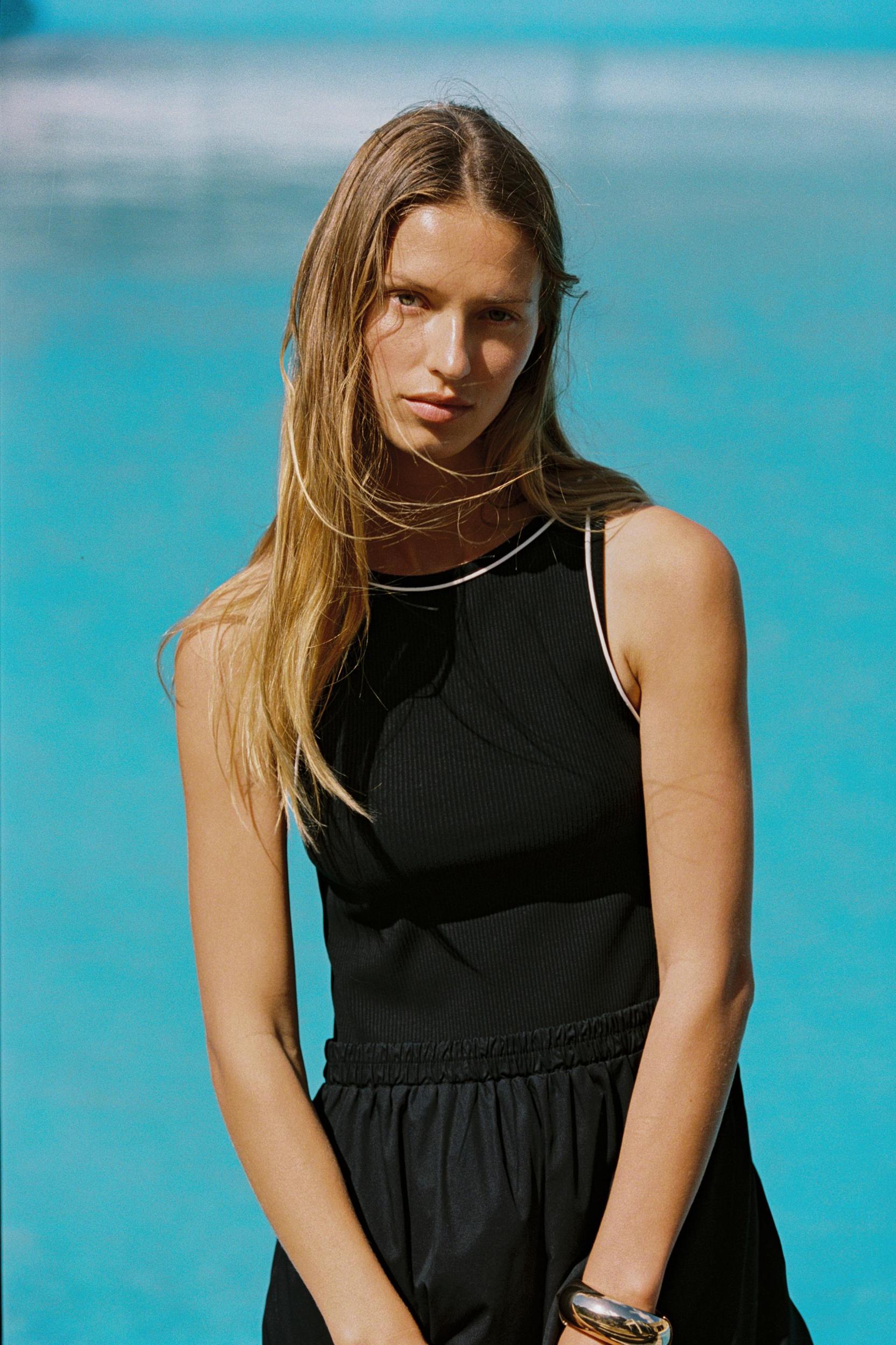 CONTRASTING MIDI DRESS Product Image