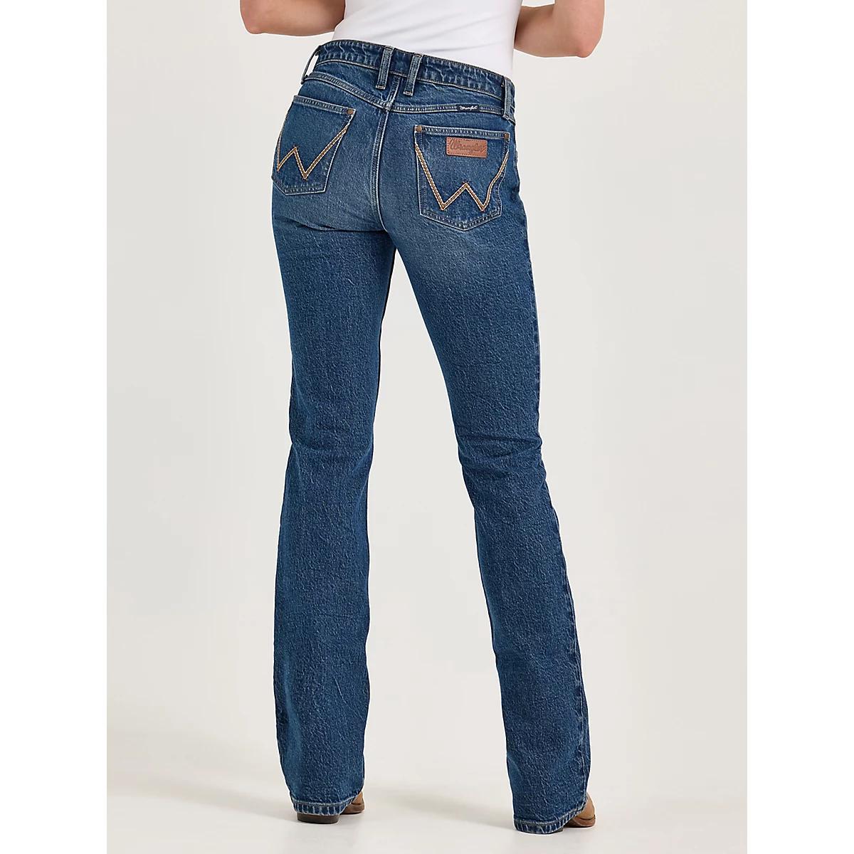 Women's Wrangler Retro® Mae Mid Rise Bootcut Jean in Isabella Product Image