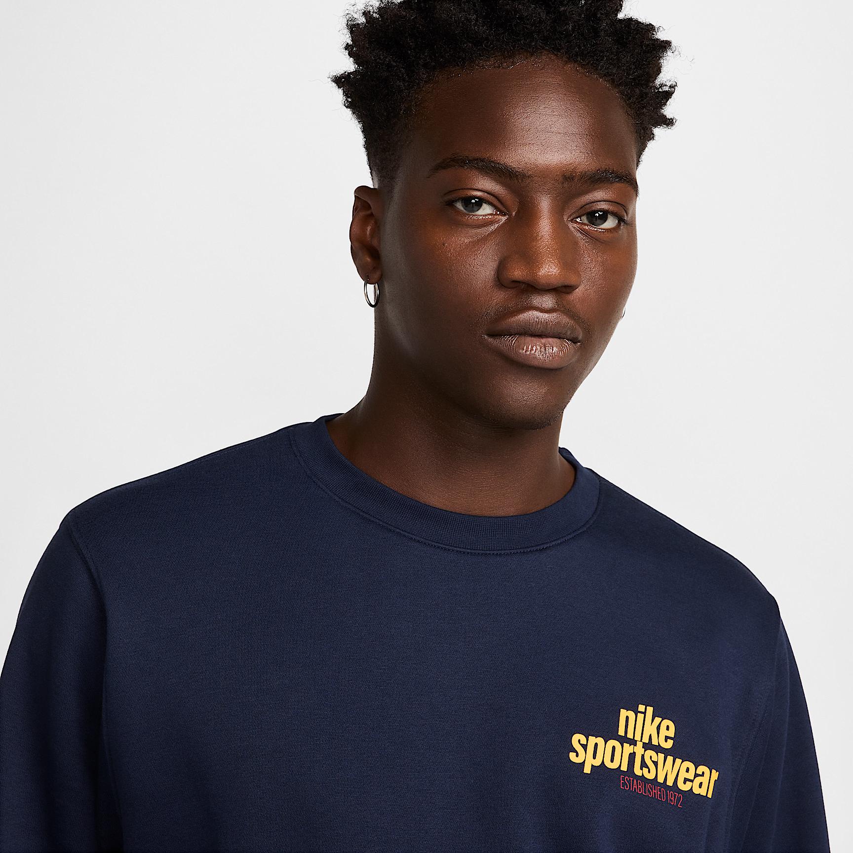 Nike Mens Club Fleece Crew | HJ2173-480 Product Image