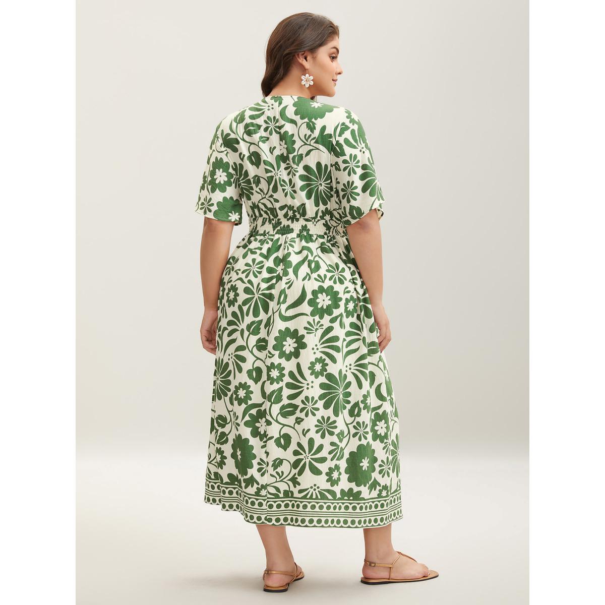 Plus Size Large Floral Print Pockets Midi Dress Truegreen Women Slit V-neck Short sleeve Curvy BloomChic 14-16/1X Product Image