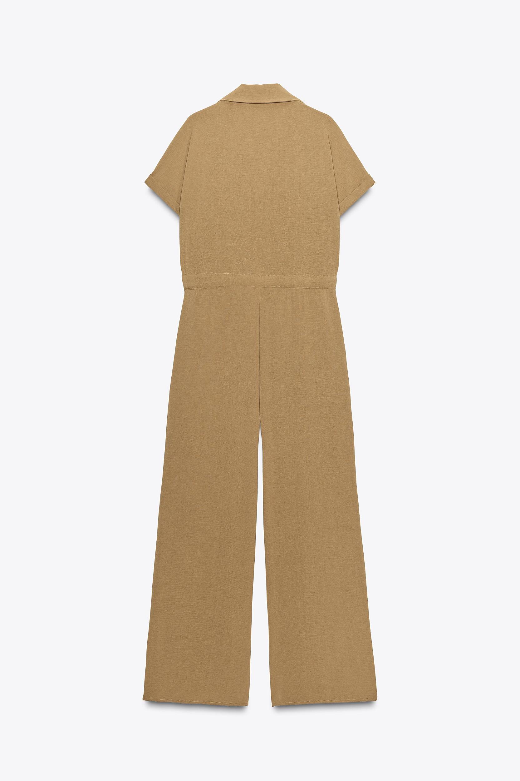 FLOWY POCKET JUMPSUIT Product Image