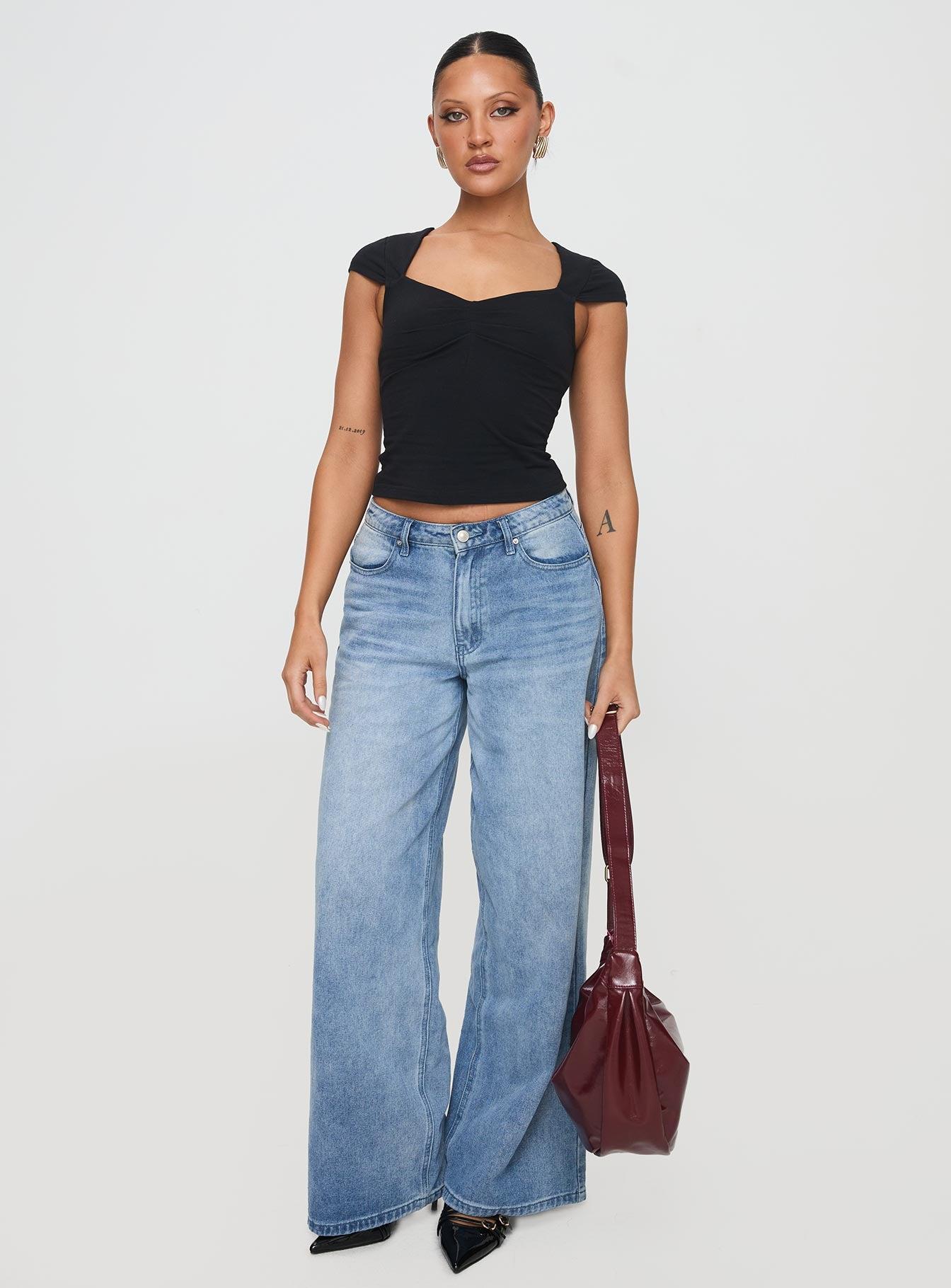 Gatler Top Black Product Image