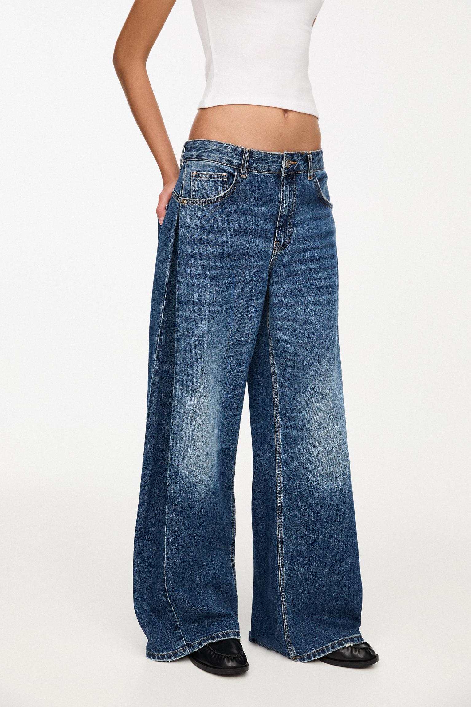 Super wide-leg jeans Product Image