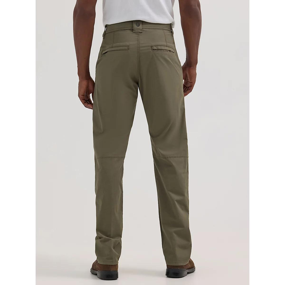 Men's Outdoor Chino Pant in Dark Shadow Product Image