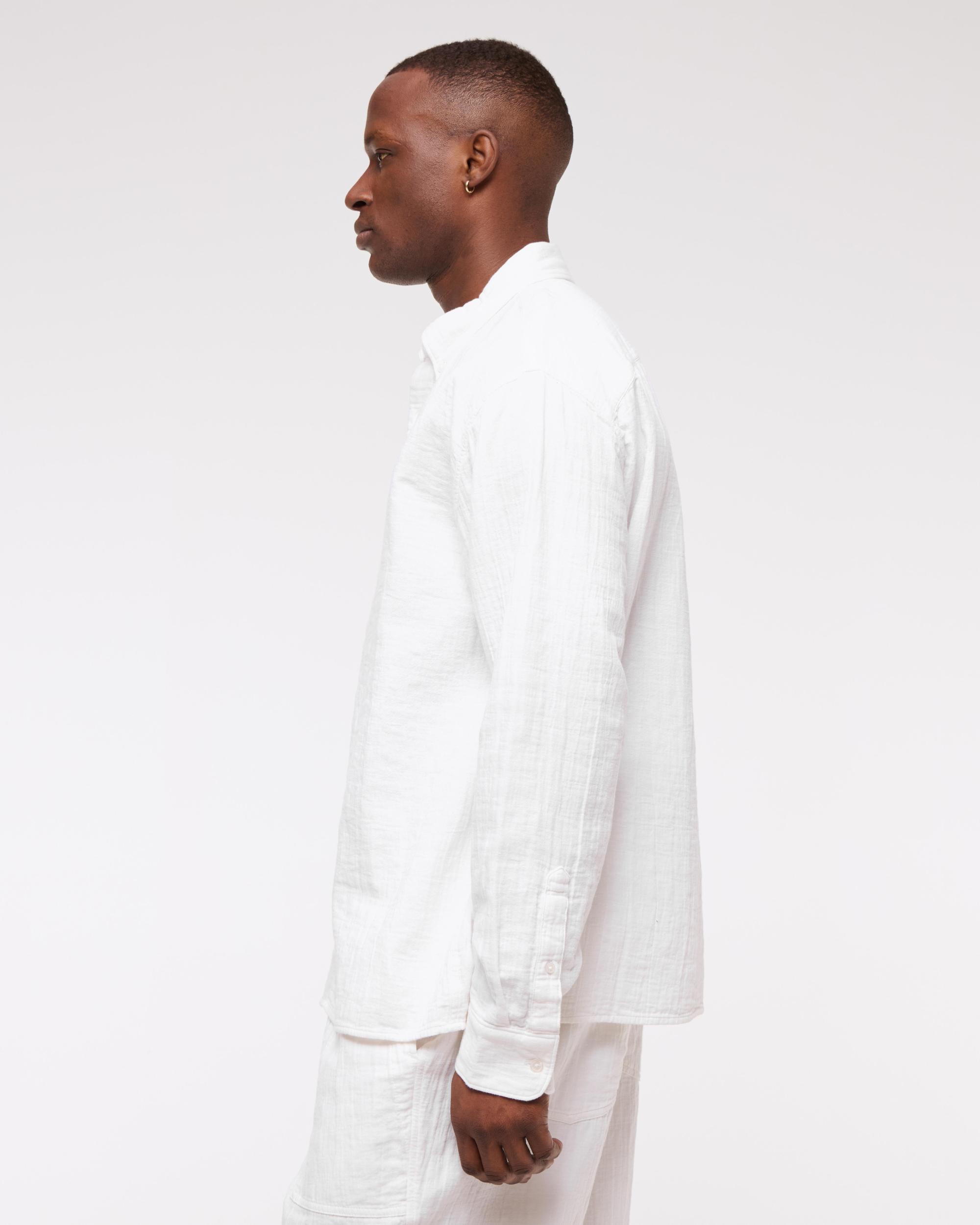 A&F Breezy Shirt Product Image