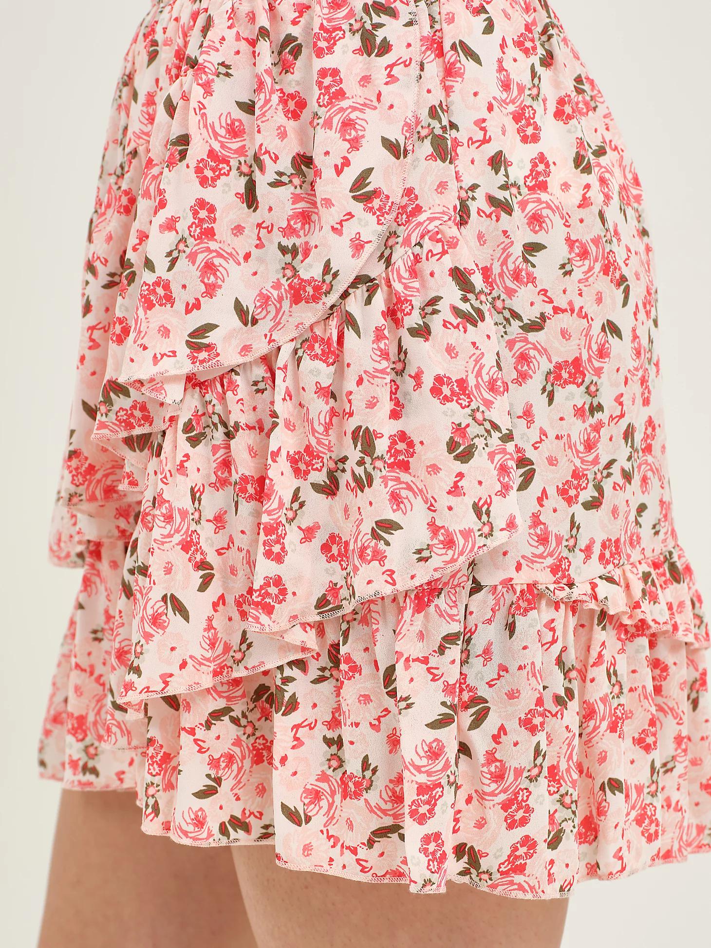 Women's Short Ruffle Layered Skirt | Women's Skirts & Dresses | Lee® Product Image