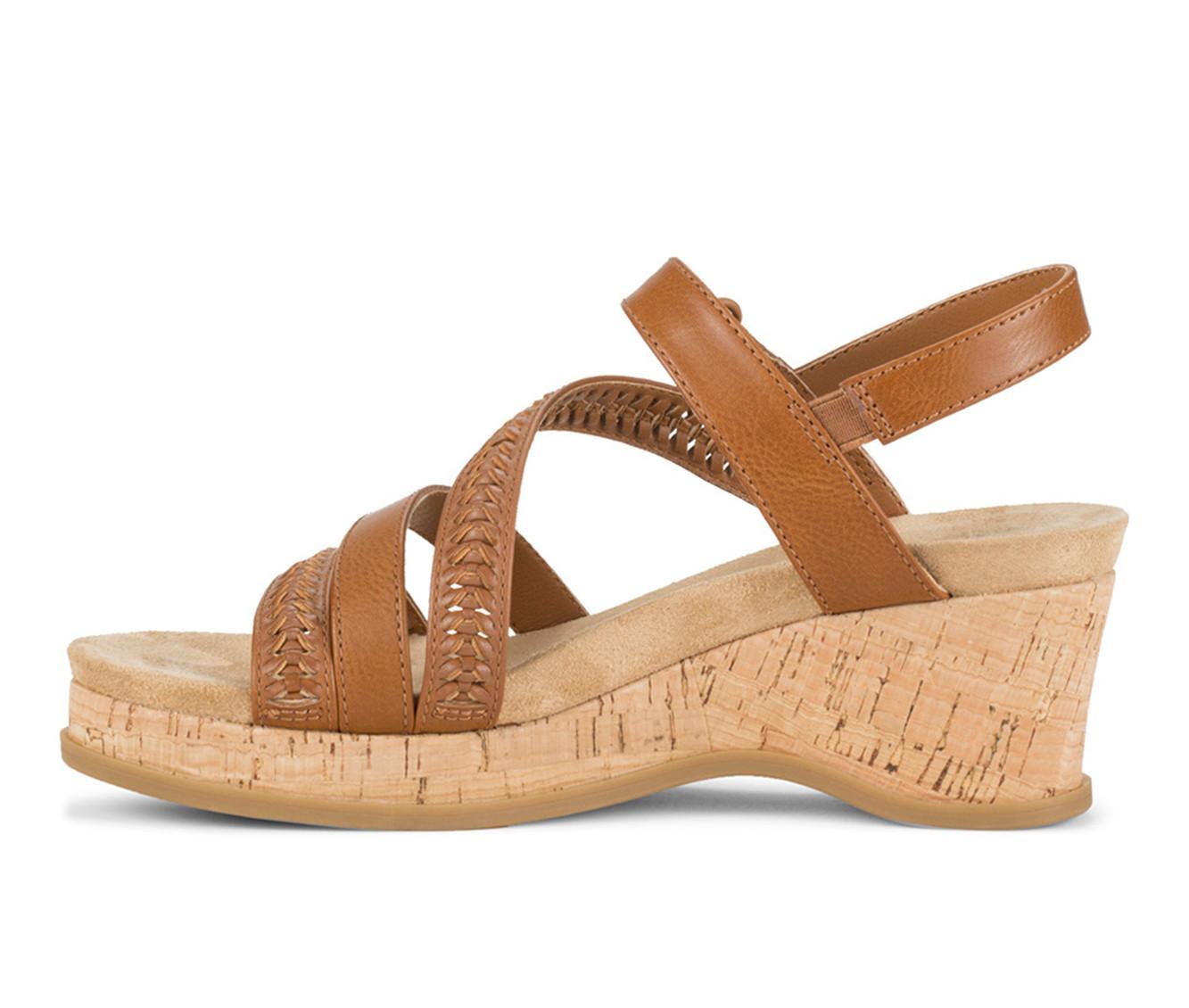 Women's Baretraps Ciara Wedges Product Image