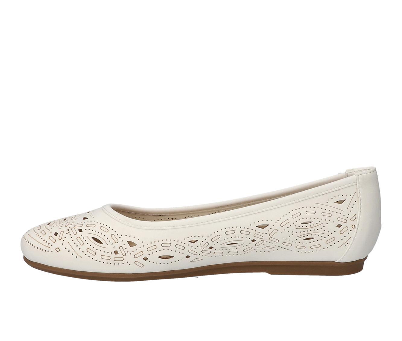 Women's Easy Street Jackie Flats Product Image