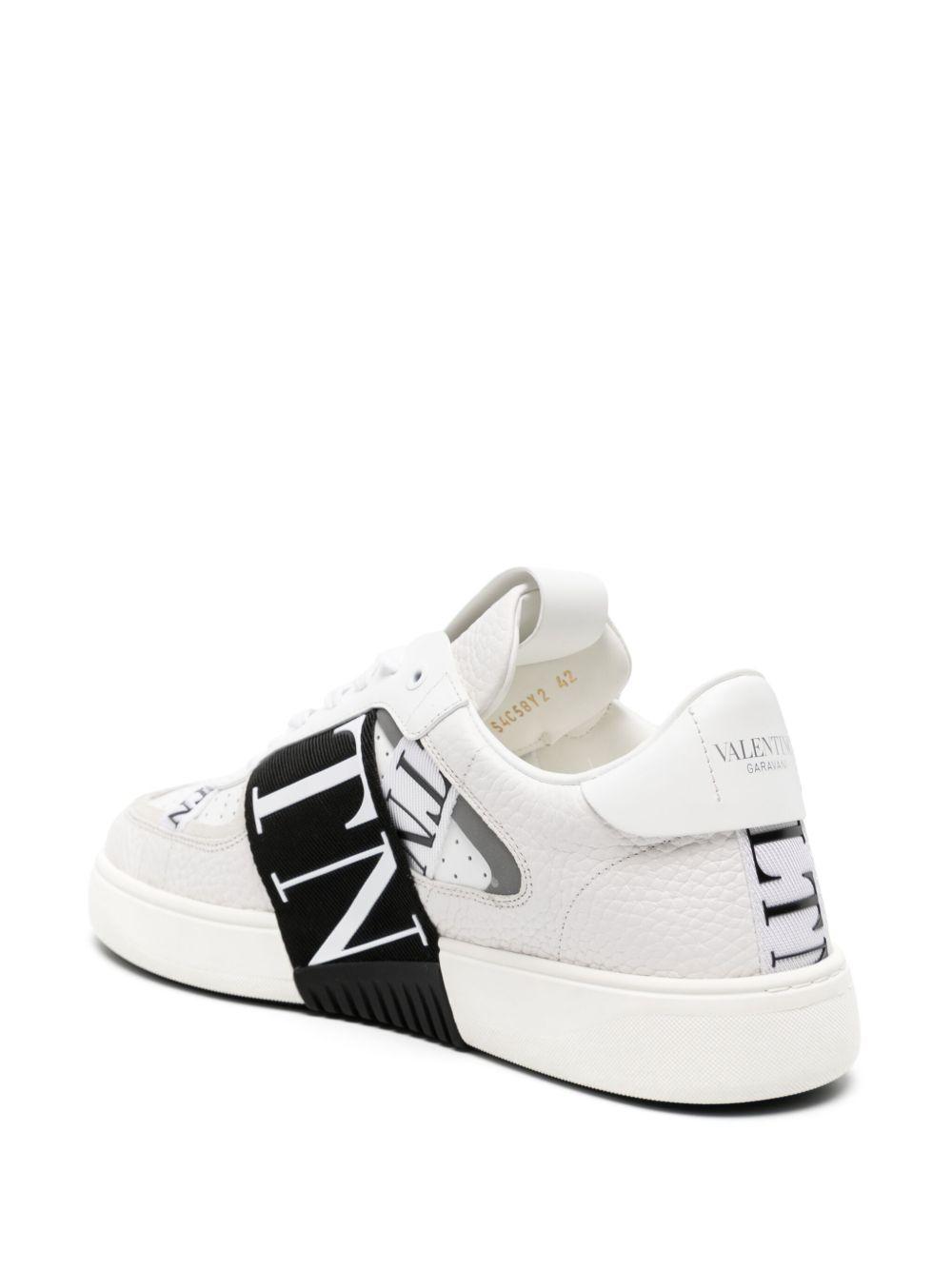 VL7N logo-tape leather sneakers Product Image