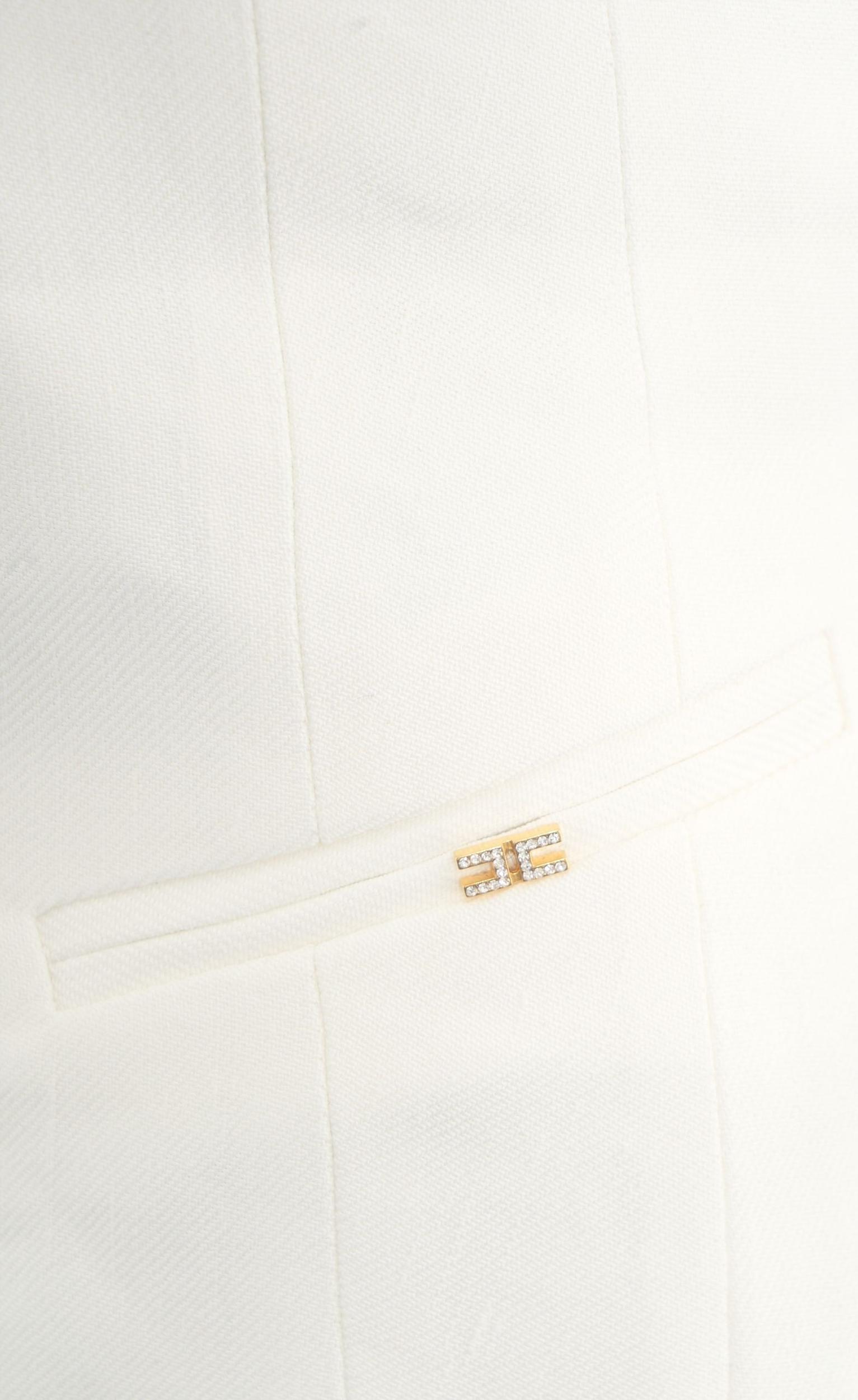 Linen blend vest Product Image