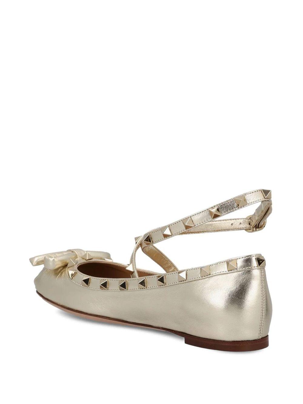 Rockstud leather ballerina shoes Product Image