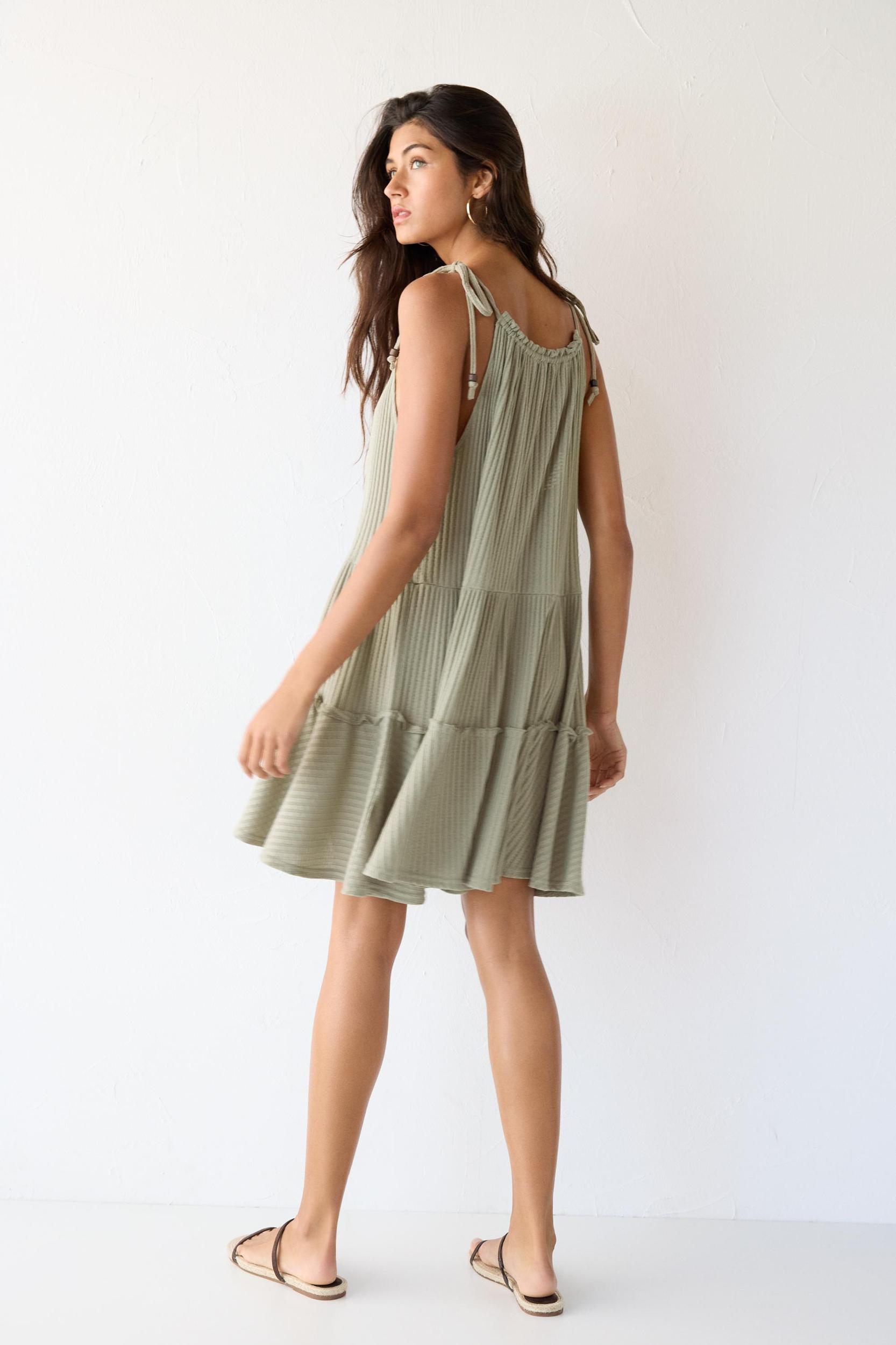 Short paneled dress Product Image