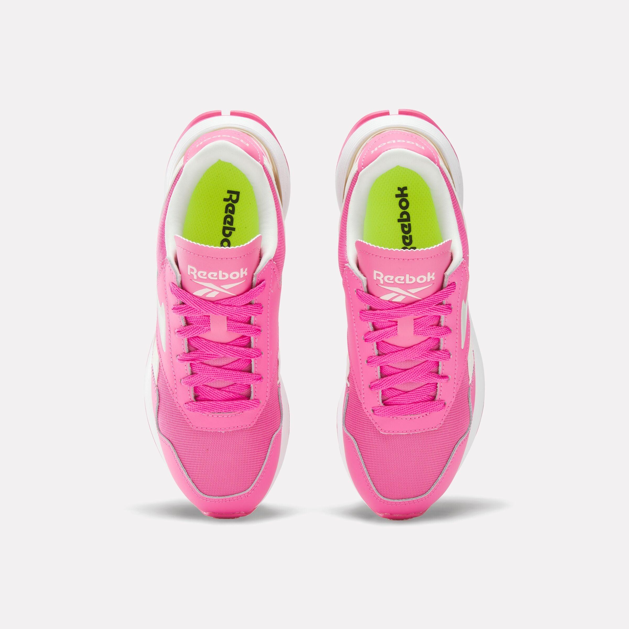 Women's International Shoes Female Product Image