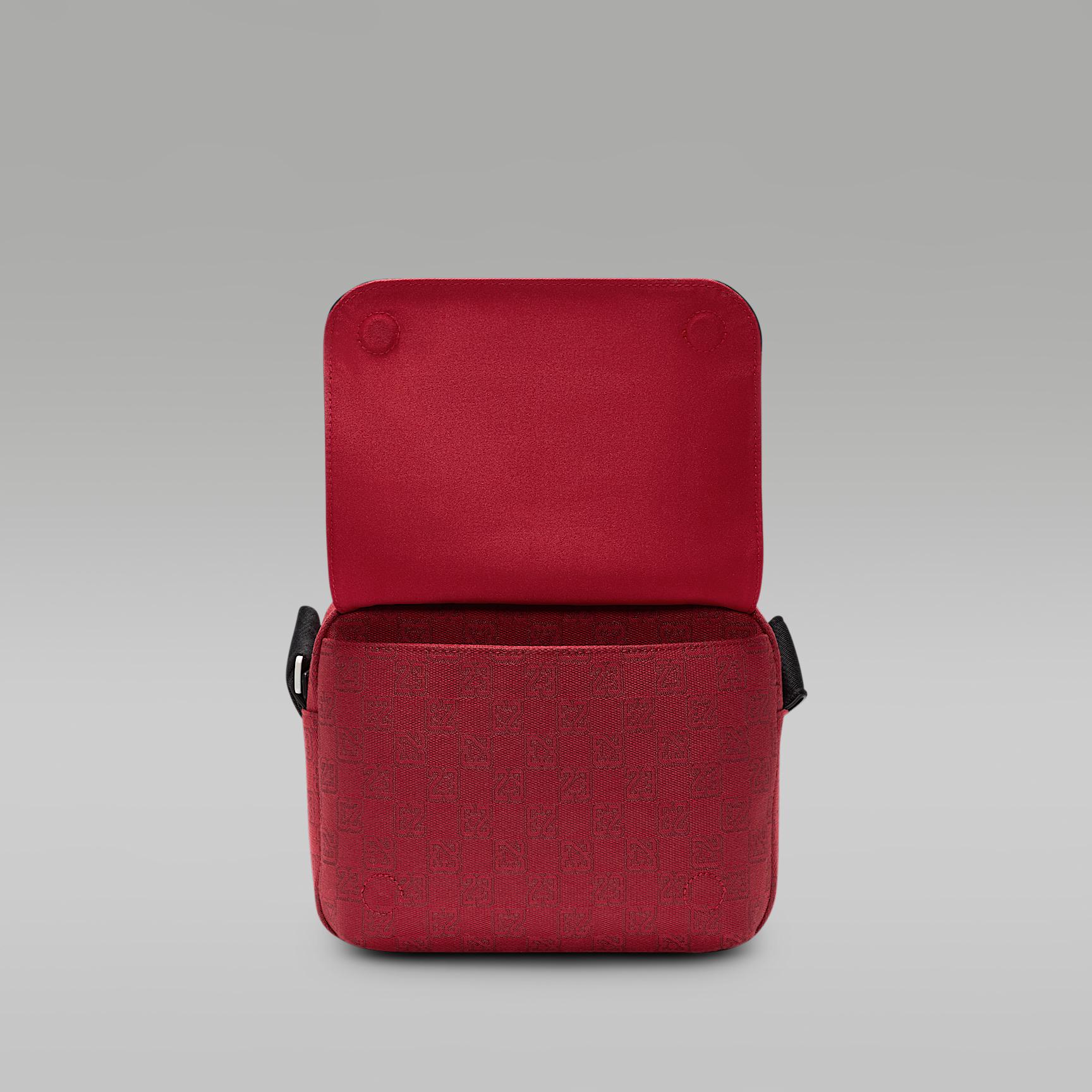 Jordan Monogram Mini Messenger Bag (3.6L) Product Image