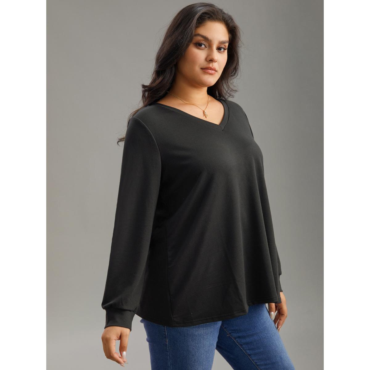 Plus Size Halloween Wing Print Elastic Cuffs Sweatshirt Women Black Casual Printed V-neck Dailywear Sweatshirts BloomChic 26/4X Product Image