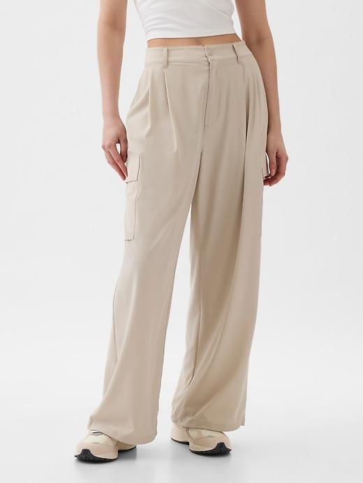 GapFit High Rise Runaround Cargo Joggers Product Image