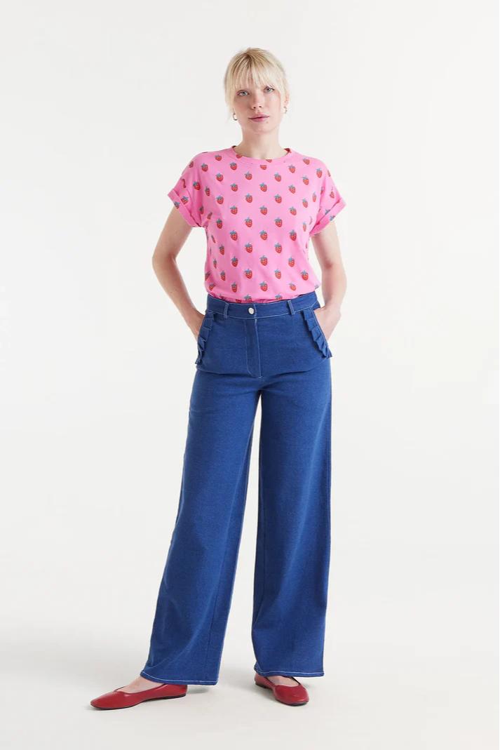 Sugar Print T-shirt with Strawvberries Product Image