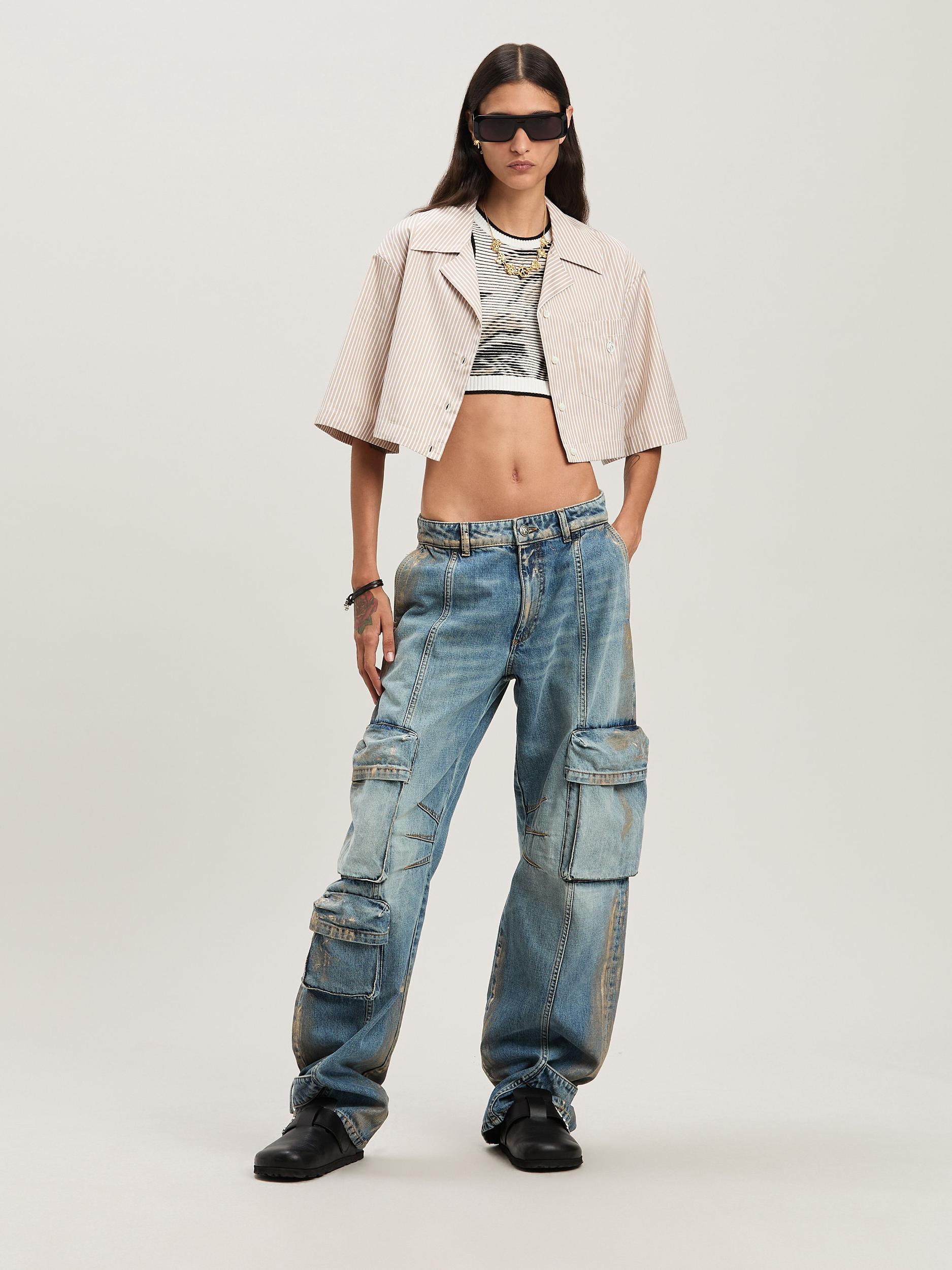 CURVED LOGO CROPPED SHIRT CAMEL - OFF WH Product Image