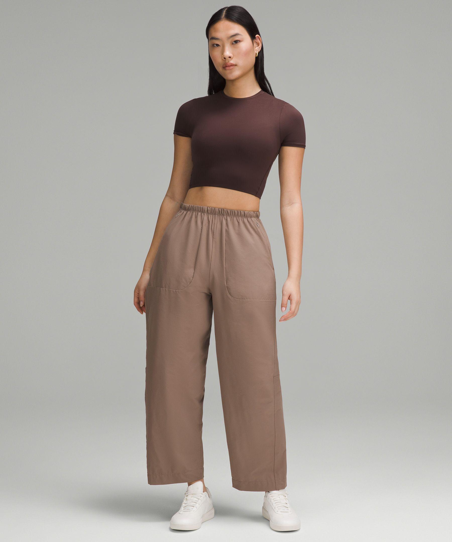 Lightweight Mid-Rise Barrel-Leg Cropped Pant Product Image