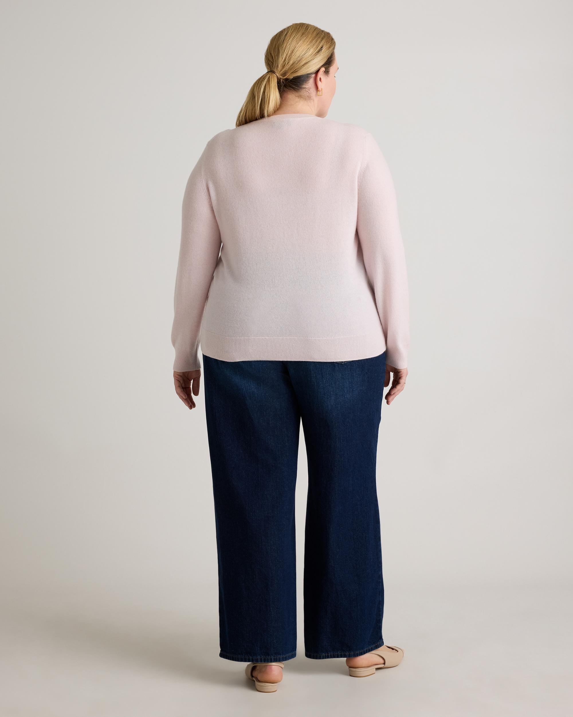 Quince | Women's Mongolian Cashmere Crewneck Sweater Product Image