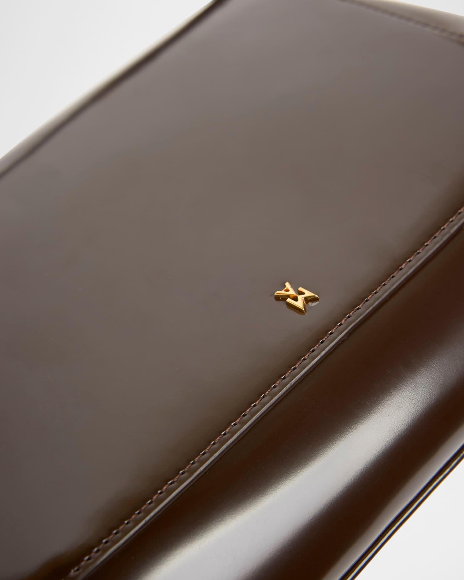 Ami Framed Leather Shoulder Bag Product Image